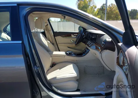 2017 Mercedes-Benz E 300 4Matic from USA, damaged, VIN WDDZF4KB6HA159581